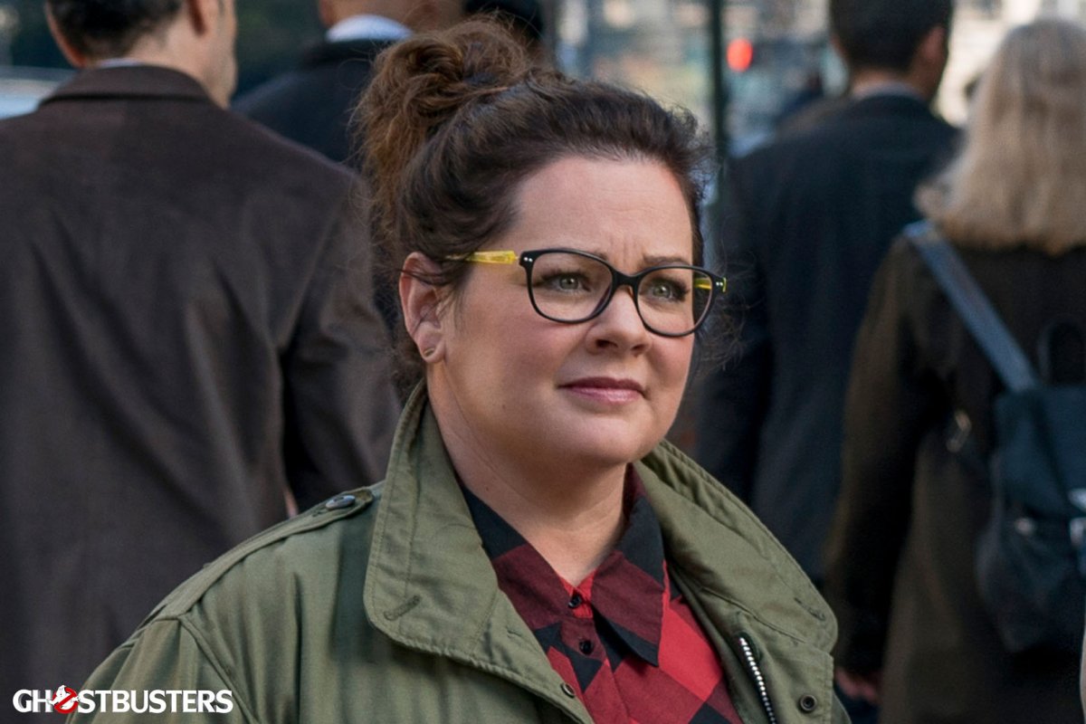 abby-yates-melissa-mccarthy-is-described-as-a-paranormal-researcher-supernatural-scientist-and-entity-trapper